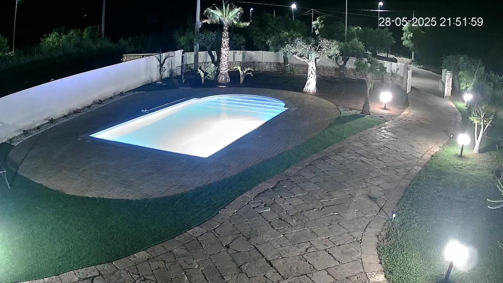 Villa Genvi - Pool & Relax Поліньяно-а-Маре Екстер'єр фото
