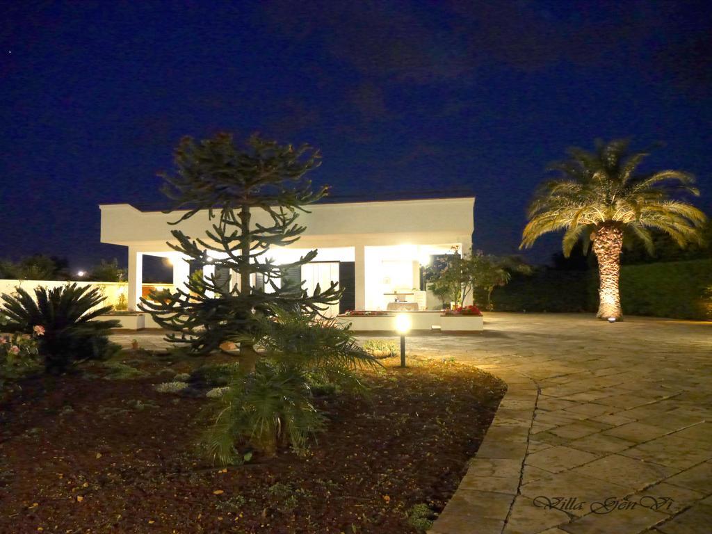 Villa Genvi - Pool & Relax Поліньяно-а-Маре Екстер'єр фото